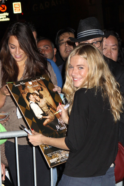  : BROADWAY : New York City Photographer - Greg Allen - NYC Music Celebrity Editorial Concerts Red Carpet 